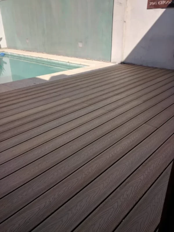 Deck WPC Coleccion Noble - Nogal Tabaco - 25mm - Imagen 8