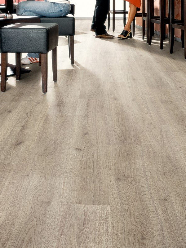 Piso Flotante Kronotex Exquisit Roble Trend Grey D-3126 8mm AC4