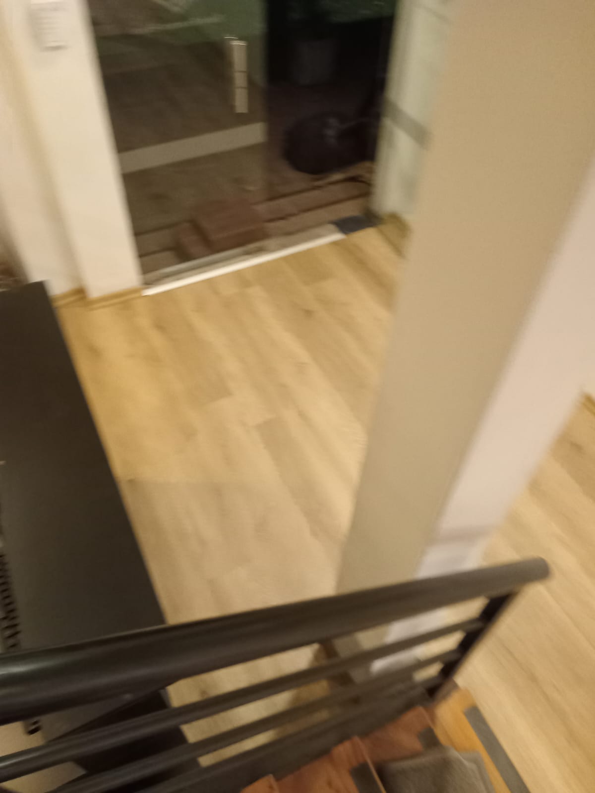 Piso Flotante Vinilico SPC Max Core ROYALE River Bend 9004 4mm/0.5 - Imagen 7