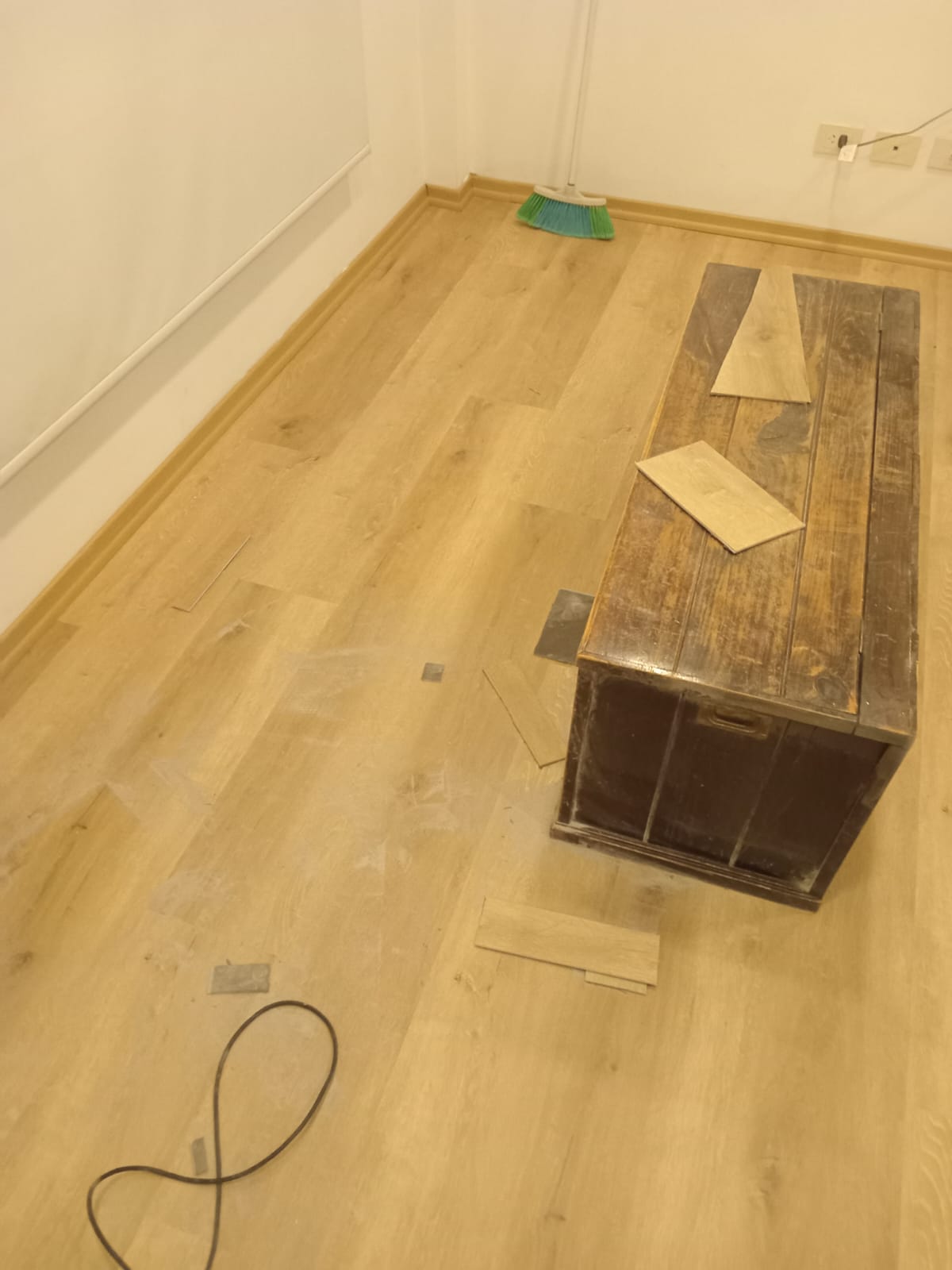 Piso Flotante Vinilico SPC Max Core ROYALE River Bend 9004 4mm/0.5 - Imagen 15