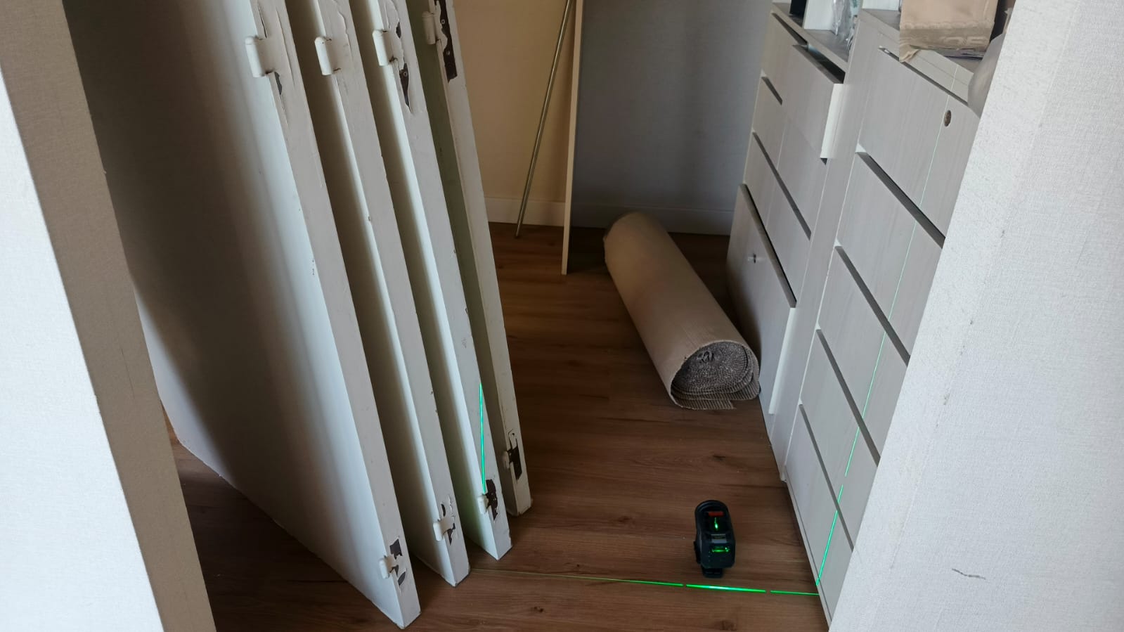 Piso Flotante Vinilico SPC Max Core ROYALE Mountain Crest 9002 4mm/0.5 - Imagen 3