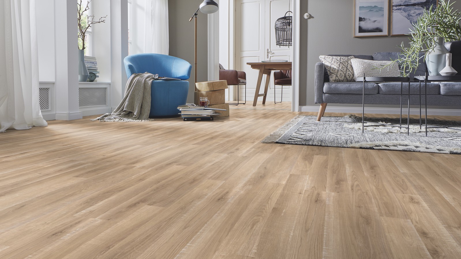Piso Flotante Kronotex Dynamic - 8mm AC4 - ROBLE CUTTER - D2450 - Imagen 2