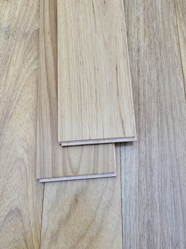 Piso de Madera de Roble Amazonico (Tauari) XL 14/3mm en Ingeniería